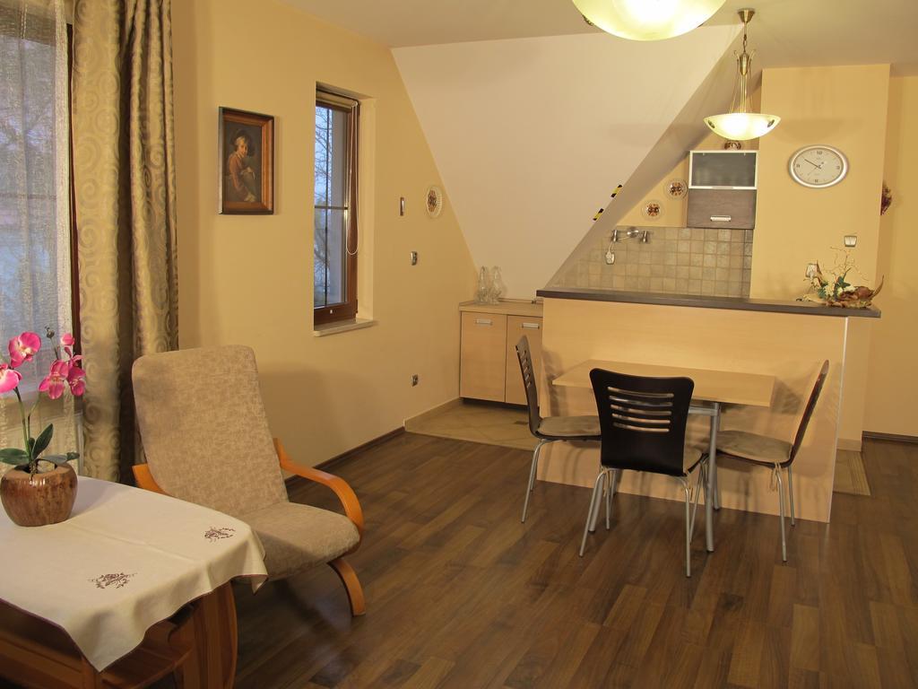 Apartament Wika - Pod Aniolem Kazimierz Dolny Rum bild